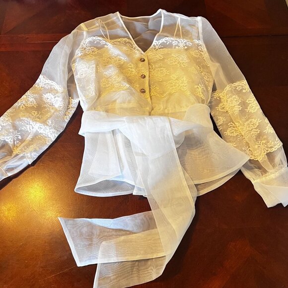 Sheer White Lace Button-Front Top Belted Waist & Long Sleeves Alex Evenings - Picture 10 of 15